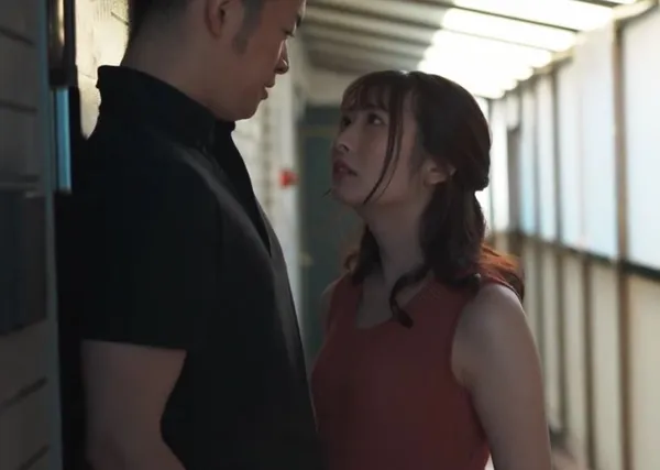 phim sex 19 tuổi Vợ yêu mang thai, tôi bị quyến rũ bởi vợ nhà bên thường ở nhà một mình